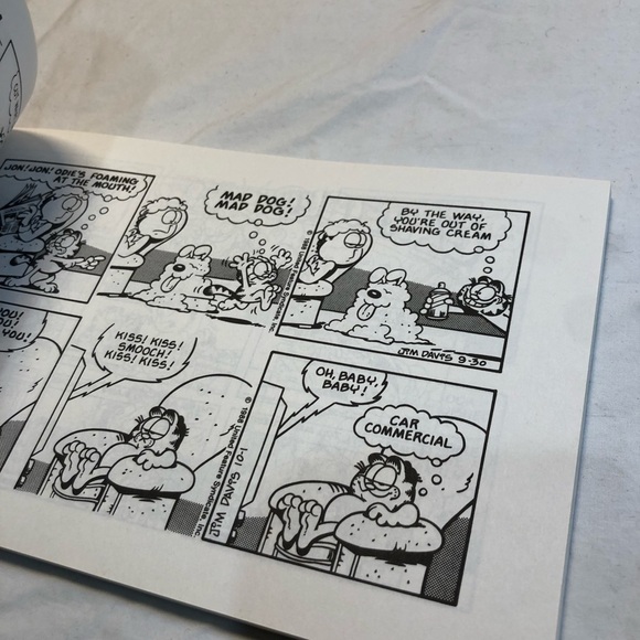 Garfield goes to Waist his 18th book 1990 Jim Davis - Picture 7 of 9